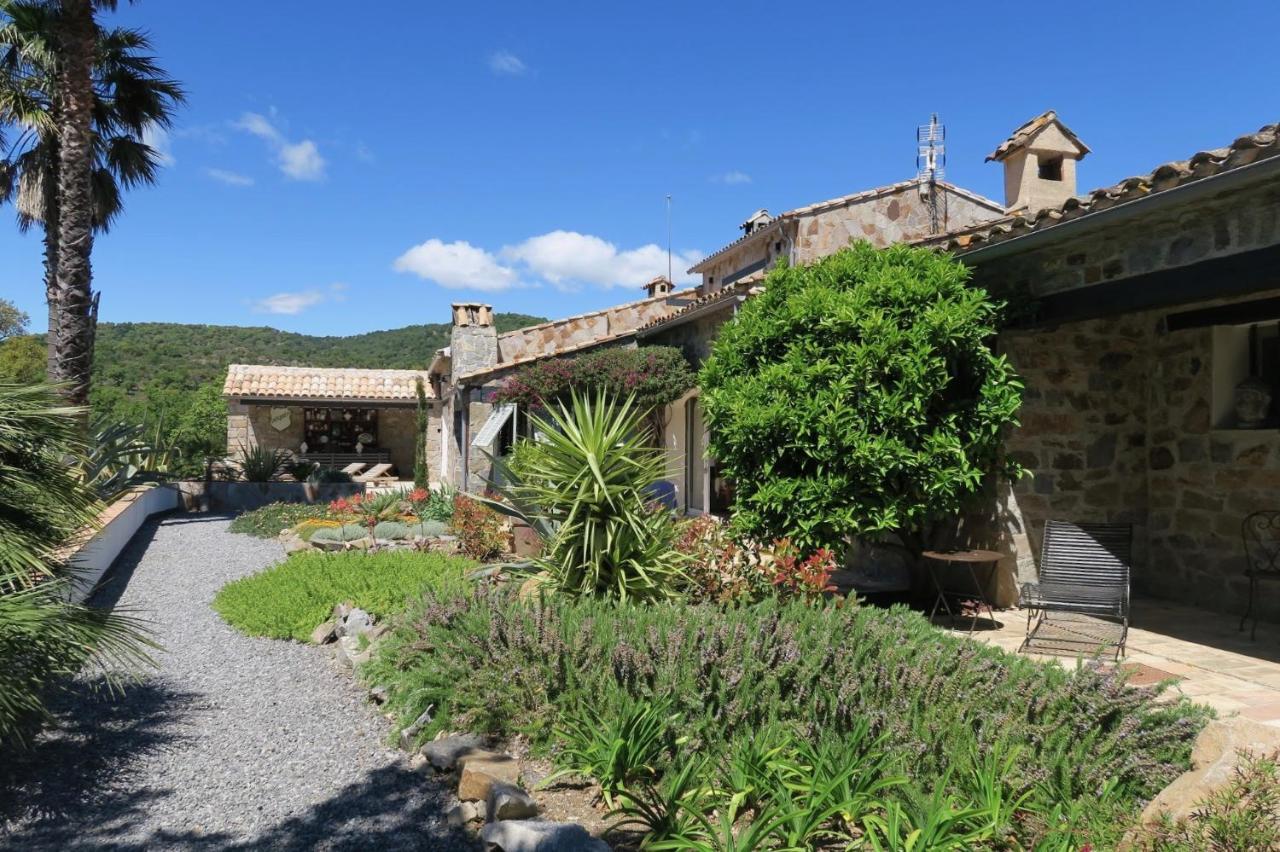 Les Aurochs Bed and Breakfast Grimaud Exteriör bild