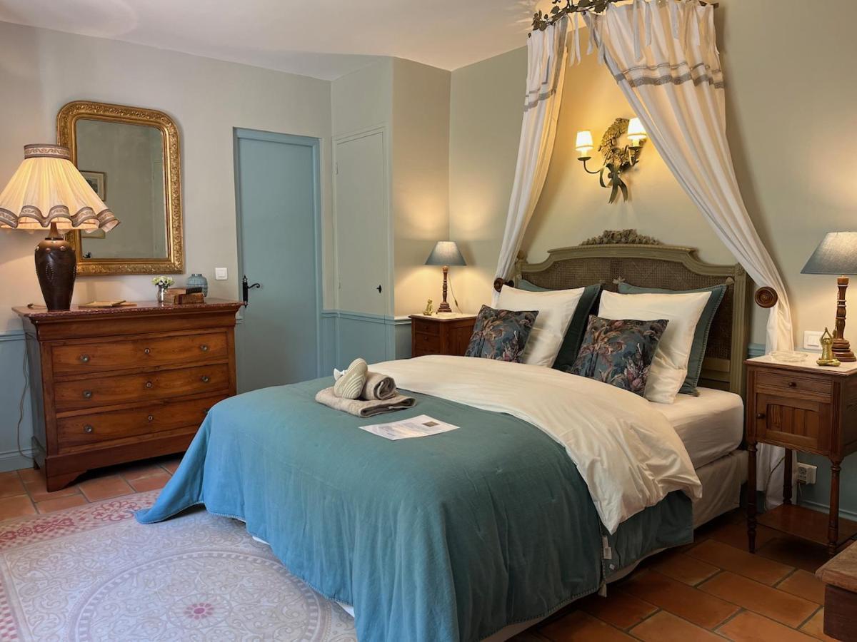 Les Aurochs Bed and Breakfast Grimaud Exteriör bild